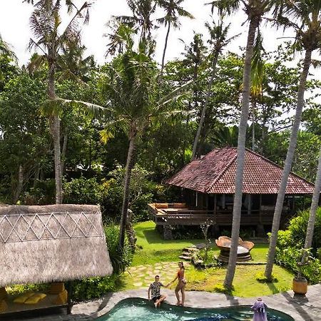 Secret Moon Beach House Jasri Exterior foto